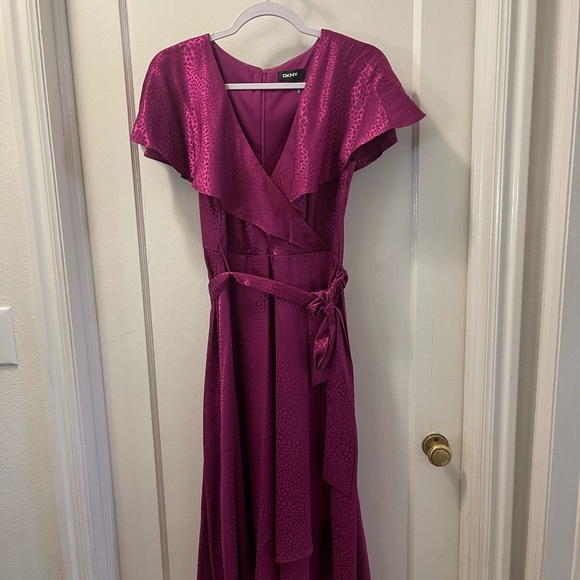 DKNY Cheetah Print Dress with slit, Wine or Dark Mauve | Size 8 - Picture 2 of 9